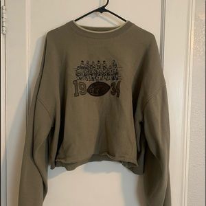 Cropped Green Sweater